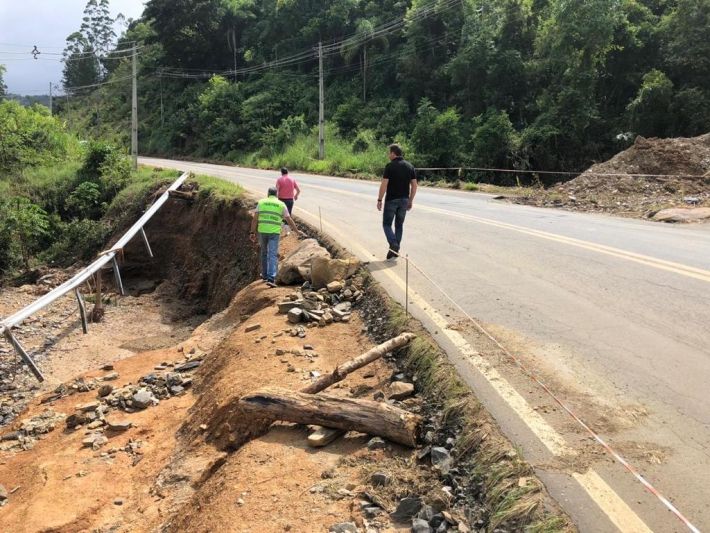 Recursos liberados para recuperação da ponte na divisa dos municípios de Presidente Getúlio e Dona Emma na SC-340